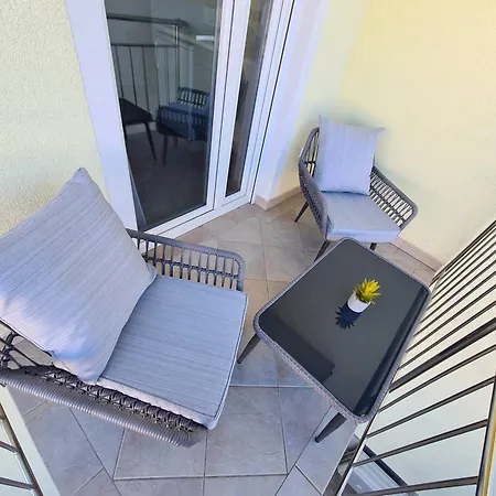 Villa Neda Vodice Exterior photo
