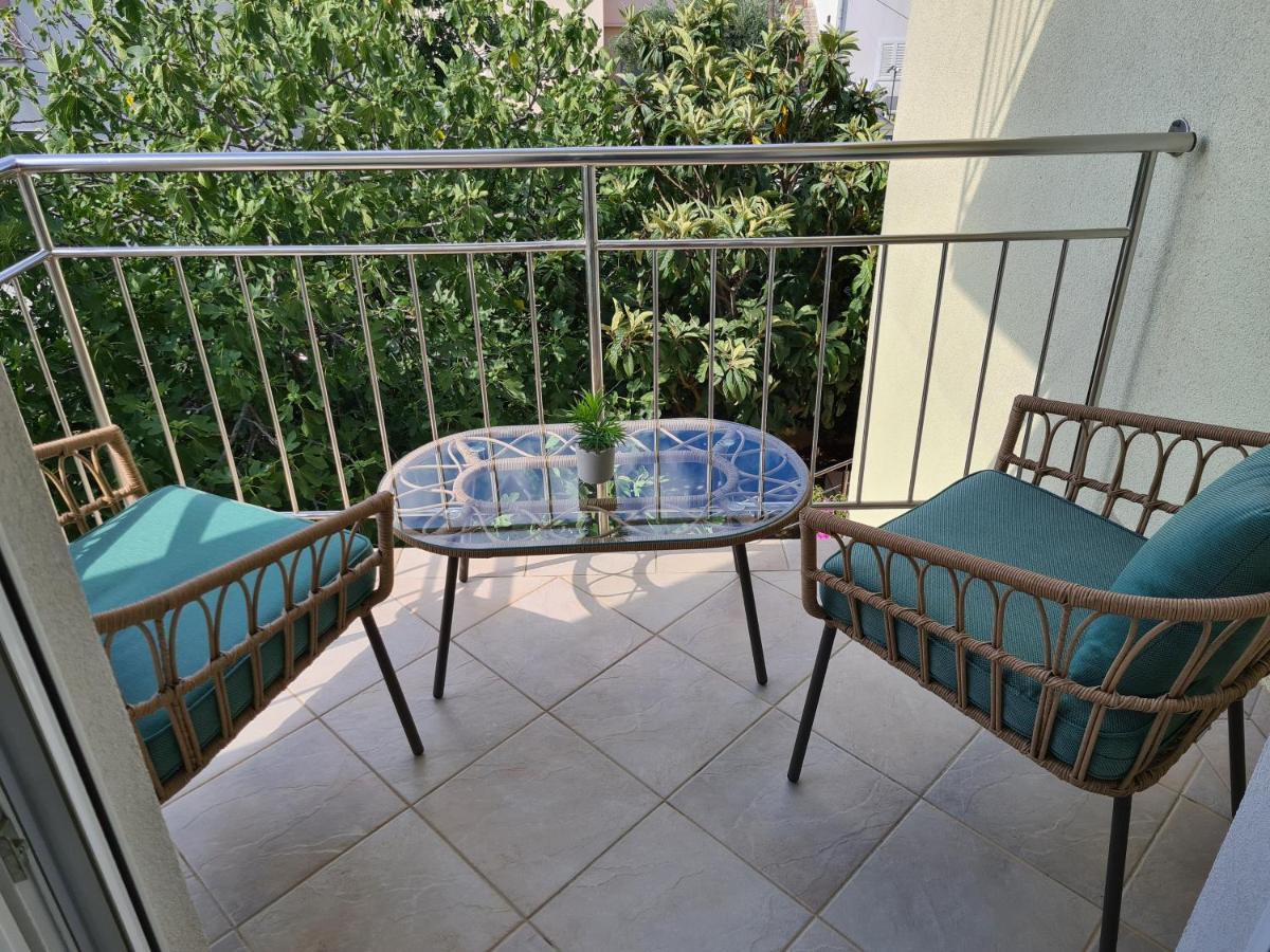 Neda Apartment
